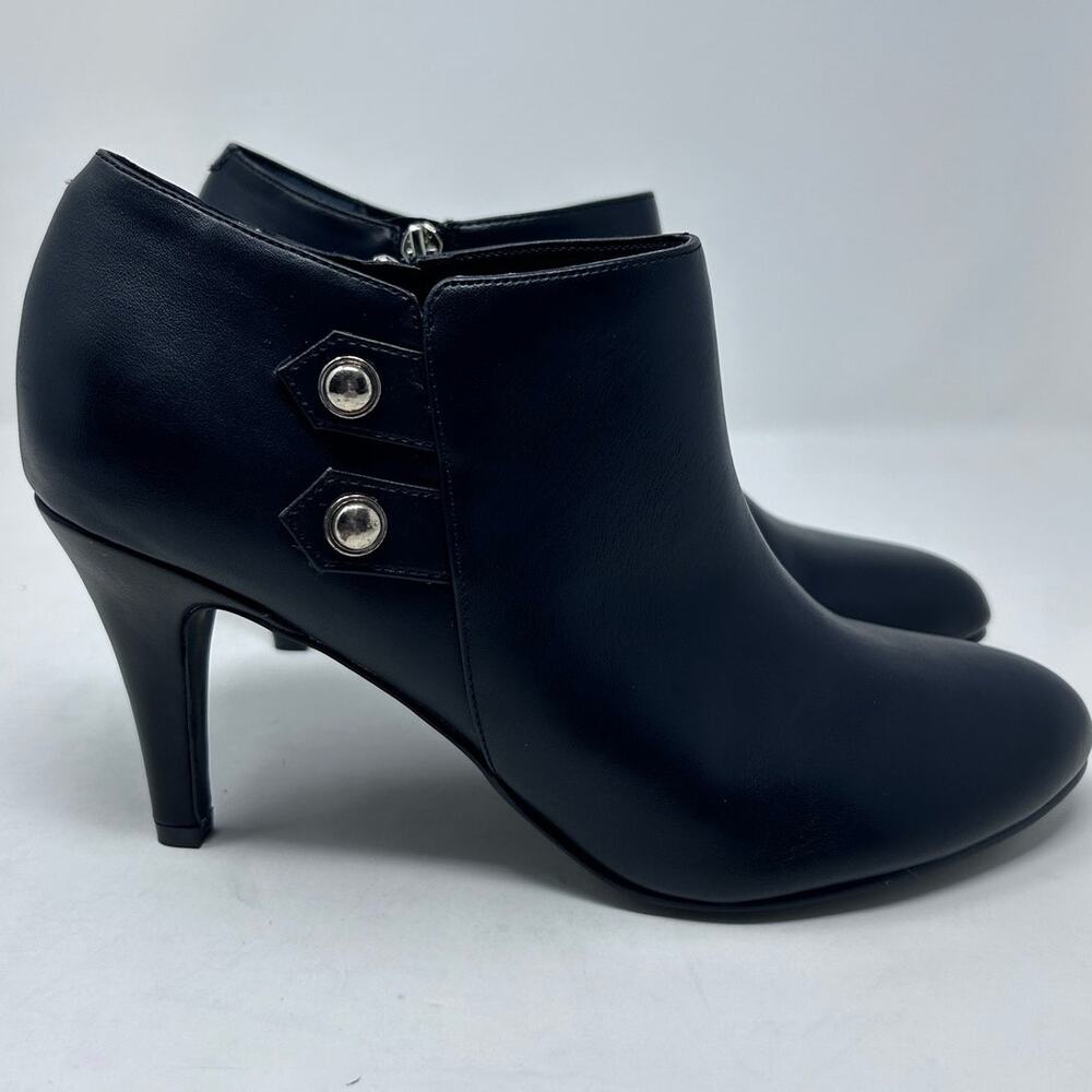 Unisa Women's Ovolli Black High Heel Ankle Boots Size 9M